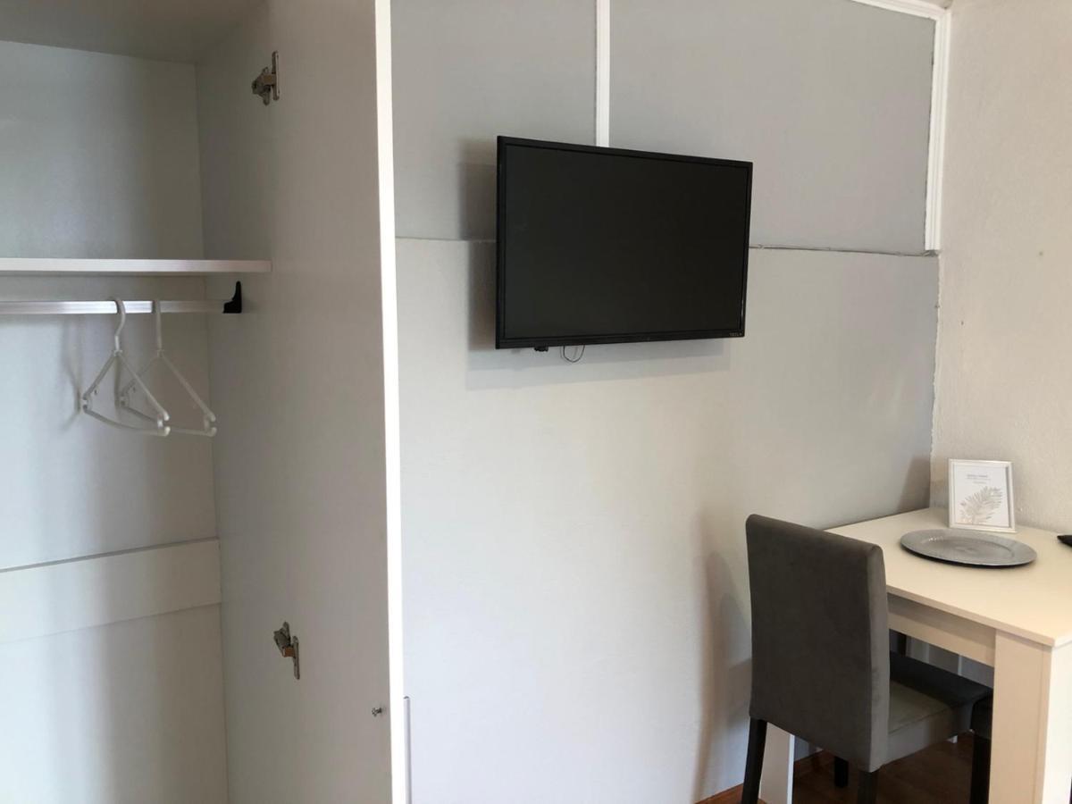 Sobe Kod Bolnice Paprikovac Quarto em Acomodações Particulares *