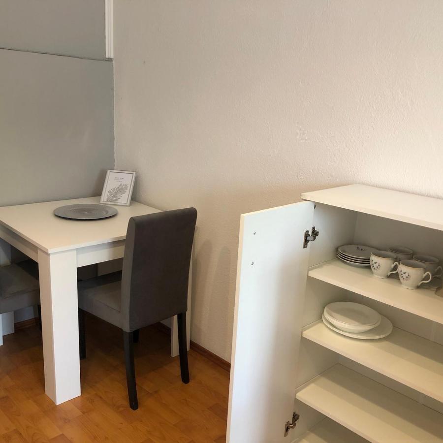 Sobe Kod Bolnice Paprikovac Quarto em Acomodações Particulares *