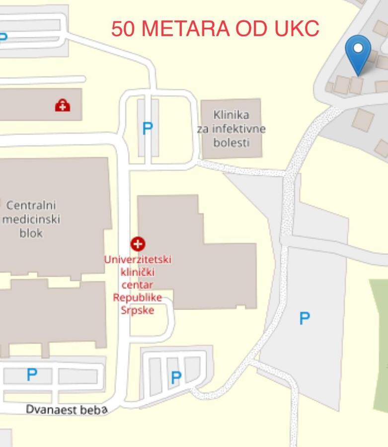 Quarto em Acomodações Particulares Sobe Kod Bolnice Paprikovac *