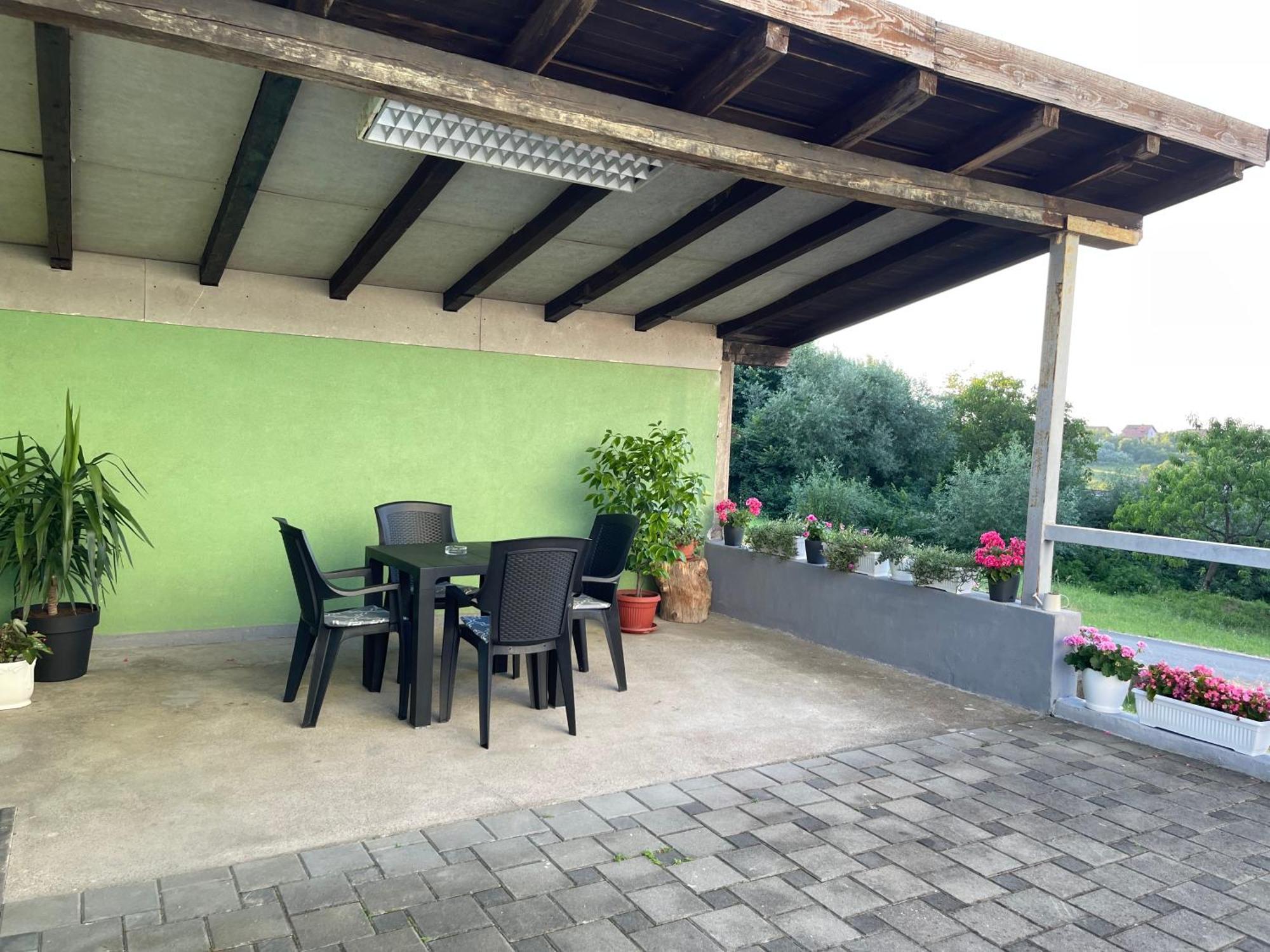 Quarto em Acomodações Particulares Sobe Kod Bolnice Paprikovac